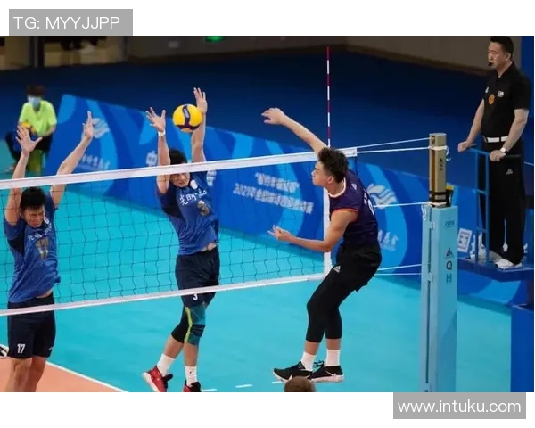 成都排球队在最新排球耐力排行榜中夺冠引发广泛关注与讨论 成都排球队在最新排球耐力排行榜中夺冠引发广泛关注与讨论