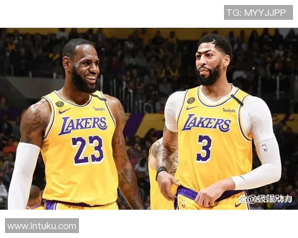 湖人队最新NBA视频回放与战术分析 湖人队最新NBA视频回放与战术分析