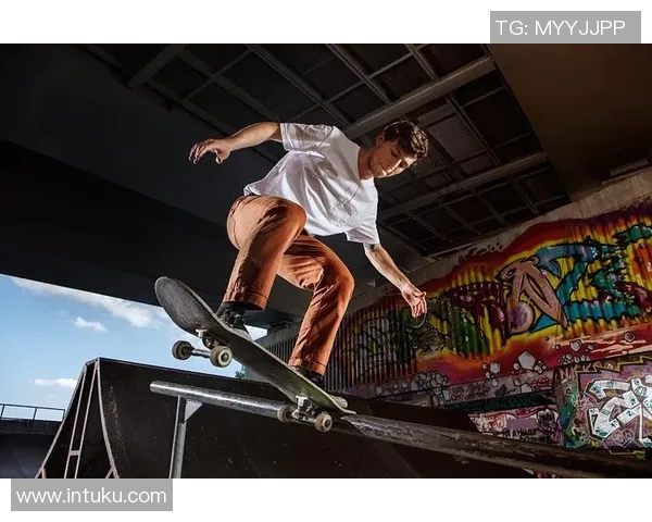 广州滑板队的团队协作与默契：滑板运动中的团结精神探讨